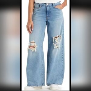 Hollister Light Blue Jeans Womens Ultra Hihg-rise Baggy Wide Legs. Size 4R/ W27R